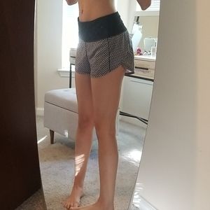 Lululemon Speed Up High-Rise 2.5"